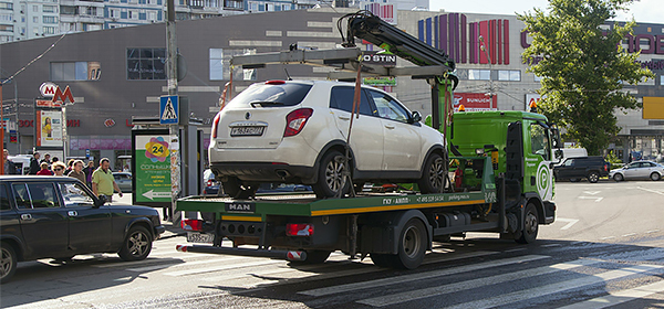 МАДИ: в Москве стали реже эвакуировать автомобили