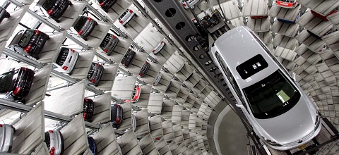 PwC: стоимость владения автомобилем снизилась