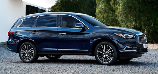 Infiniti назвала российские цены на обновленный кроссовер QX60