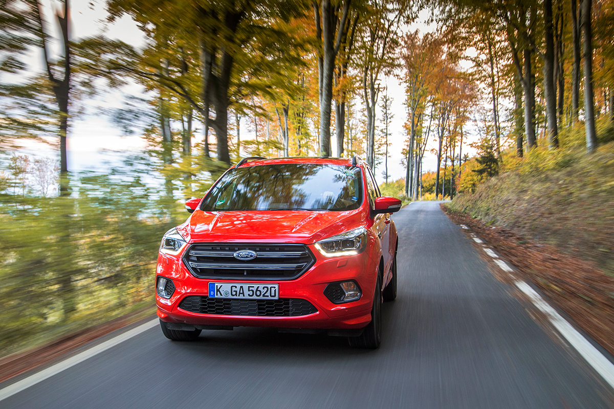 Кроссовер в роуминге. Тест-драйв Ford Kuga - Автомобильный портал 4Drivez.ru