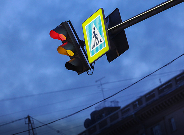 Московские светофоры получили дополнительную инновационную подсветку