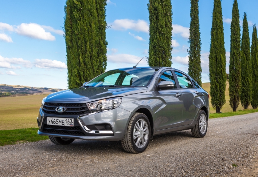 «АвтоВАЗ» продал на экспортных рынках более 16 тыс. автомобилей LADA